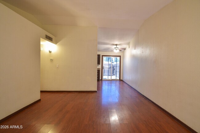 Building Photo - 3120 N 67th Ln