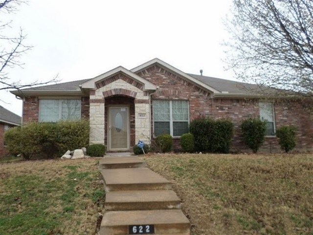 Primary Photo - 622 Mary Wilson Drive
