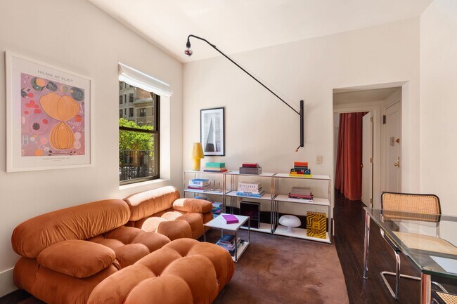 Foto del edificio - 615 W 113th St