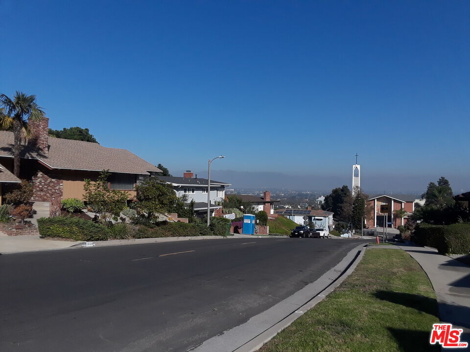 3939 Don Felipe Dr, Los Angeles, CA 90008 House Rental in Los Angeles