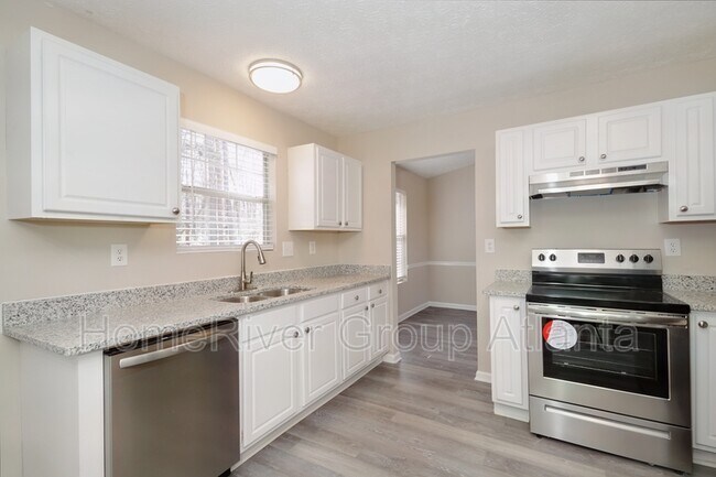 Building Photo - 1316 Sandybrook Ct