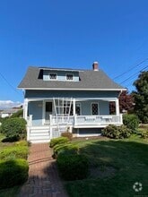 Building Photo - 22 Beach Rd