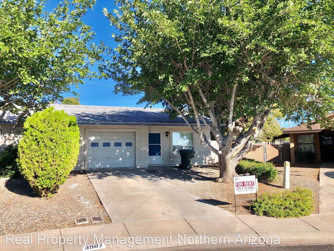 Primary Photo - 2 br, 1 bath House - 3987 Lindsey