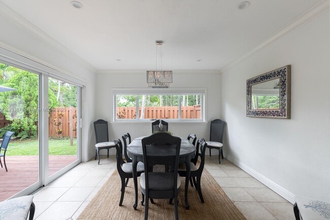 Foto del edificio - 9351 SW 109th Terrace