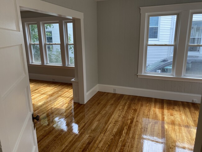 Living room - 143 Highland Ave