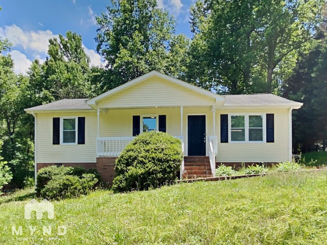 Foto principal - 154 Wandering Ln