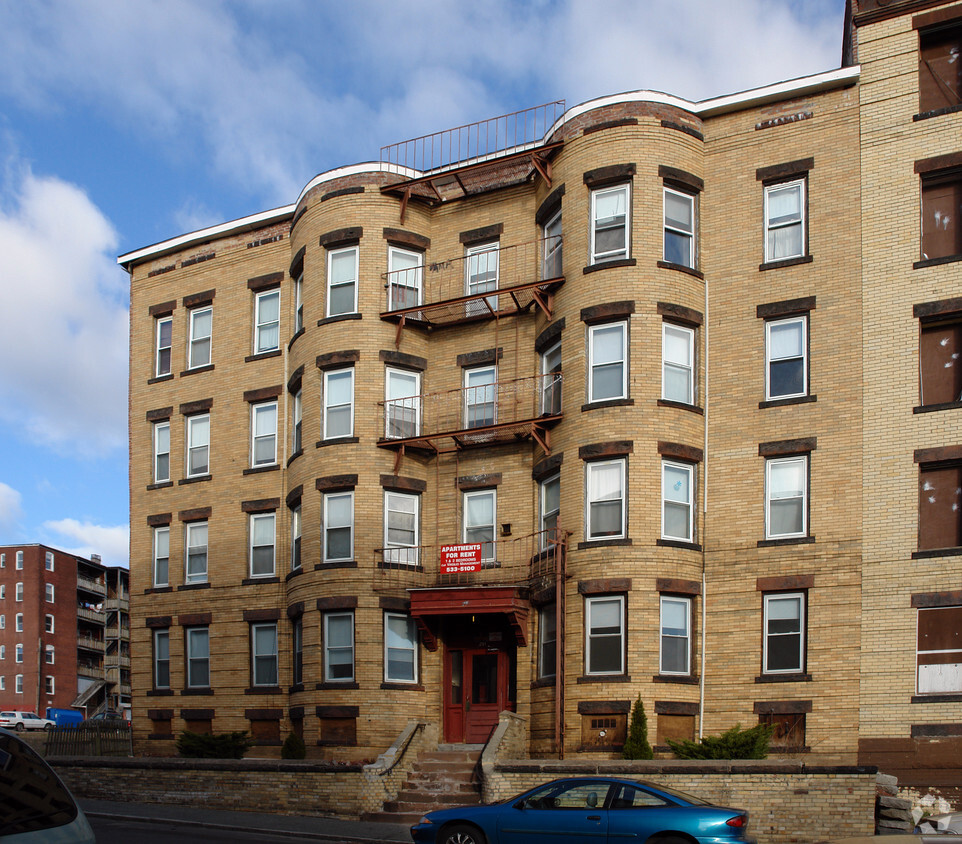 Foto del edificio - Holyoke Portfolio