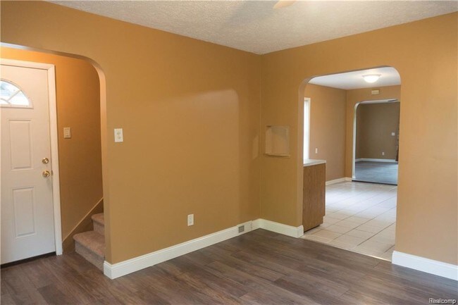 Foto del edificio - 45241 Brownell St
