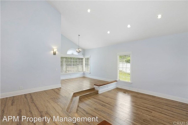 Building Photo - 4 br, 2 bath House - 2485 Windmill Creek Rd.