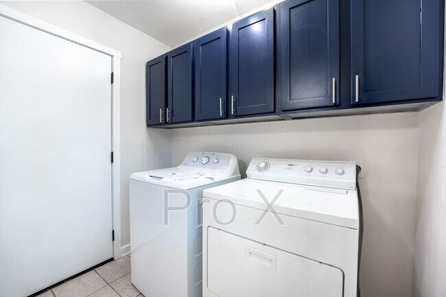 Foto del edificio - 1120 S 26th St