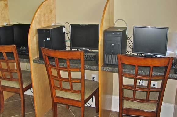 Computer Room - Cypresswood Crossing