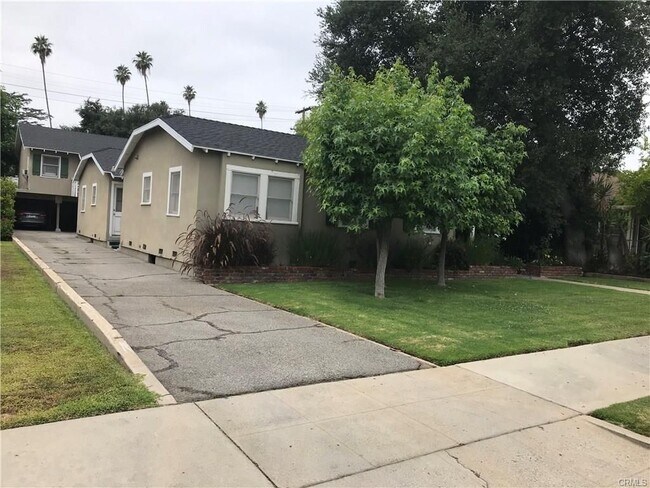 Foto del edificio - 81 N Greenwood Ave