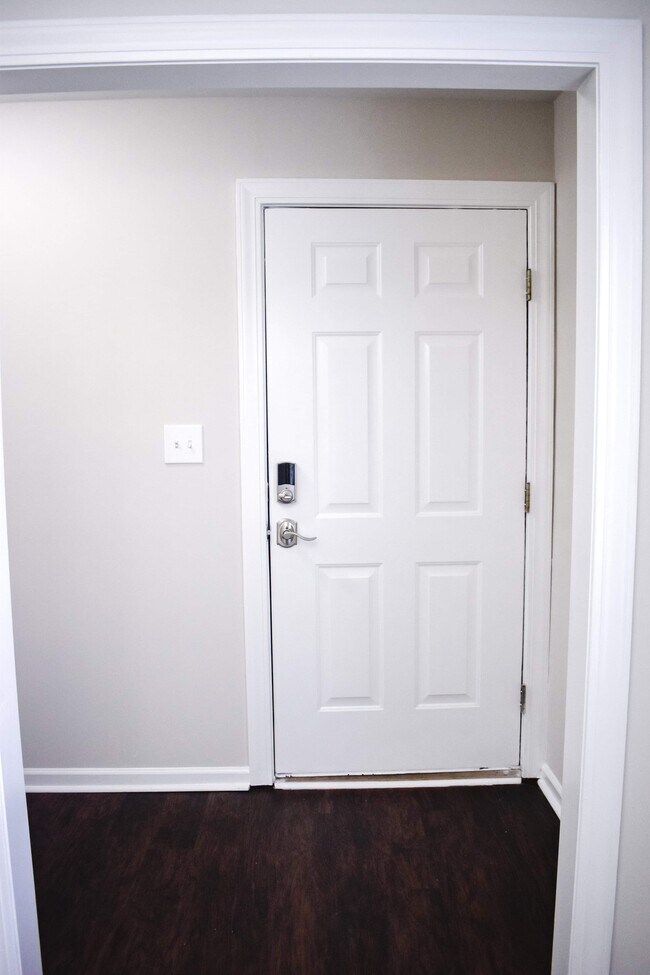Foto del edificio - Deveron Townhome