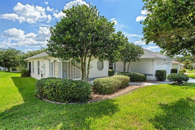 Building Photo - 26908 Honeymoon Ave