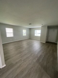 Foto del edificio - 718 65th Ave E