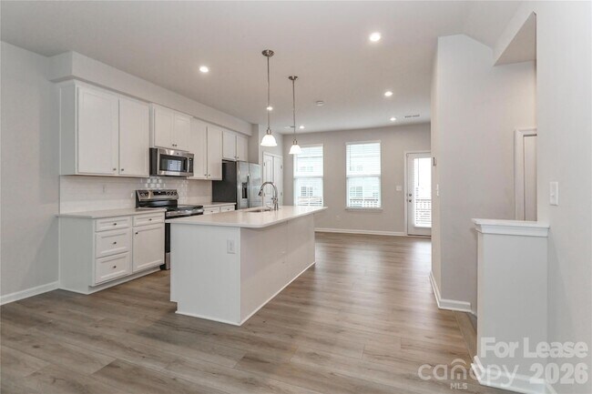 Foto del edificio - 5038 Springarn Ct