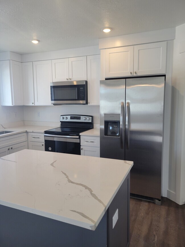 Foto del edificio - 116 E 730 N