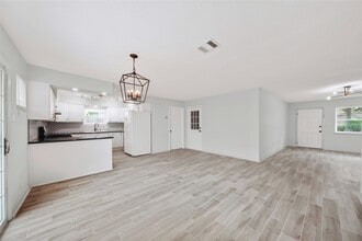 Building Photo - 9631 Truscon Dr