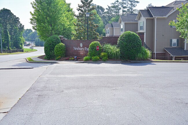 Foto del edificio - 3500 Sweetwater Rd
