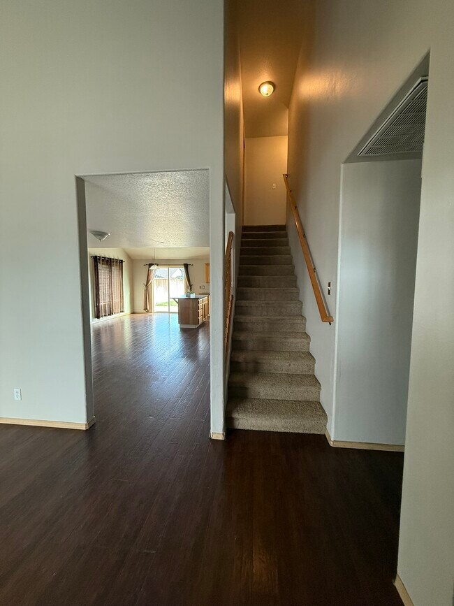 Foto del edificio - Taft Drive