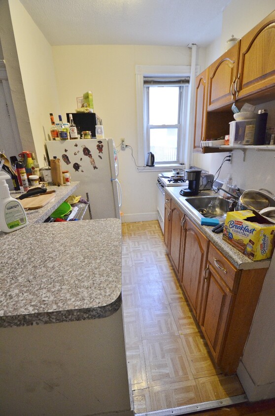 Primary Photo - 105 Peterborough St