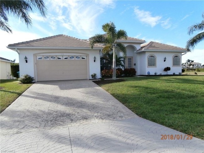 Foto del edificio - 2210 Cape Coral Pkwy W