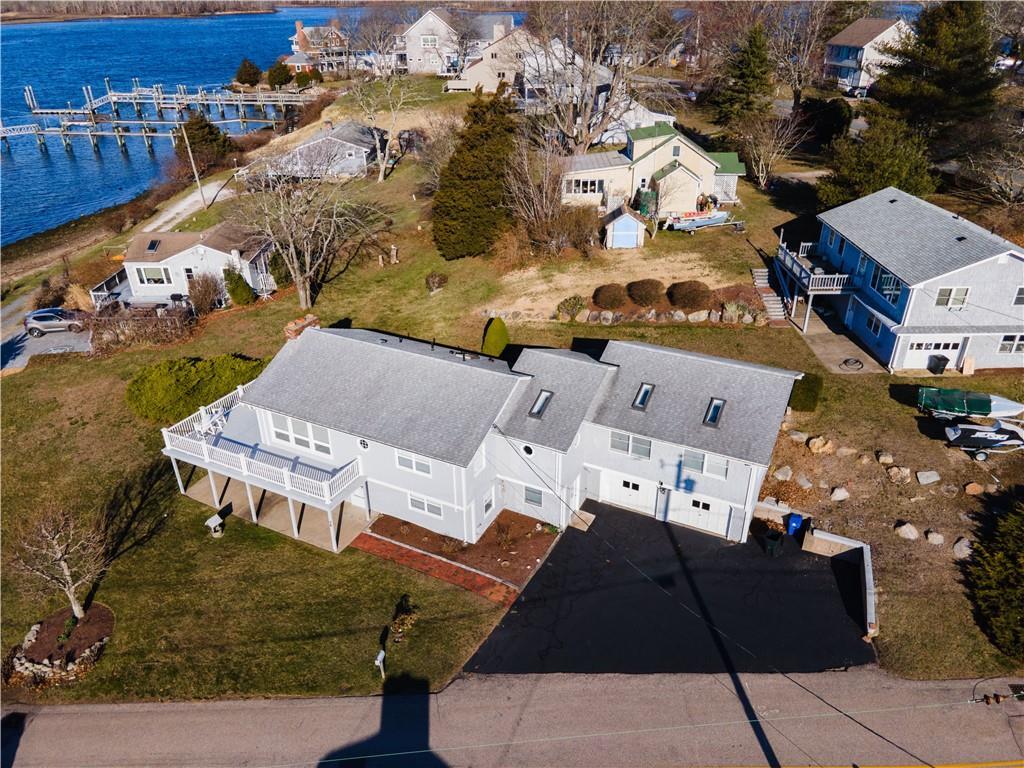 Primary Photo - 58 Cedar Island Rd