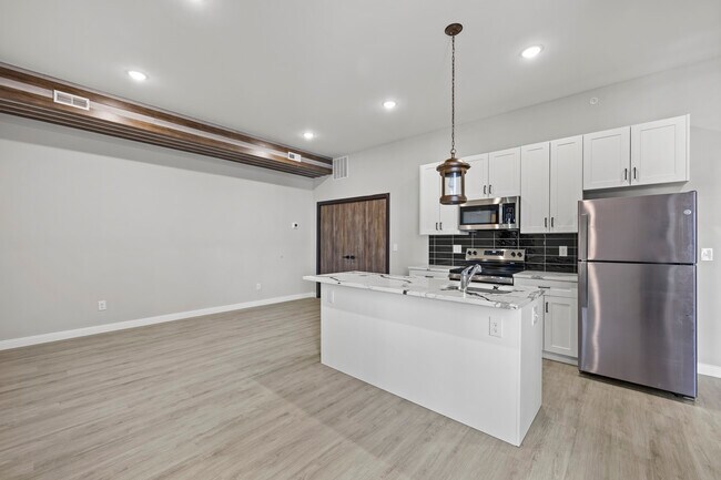 Foto del edificio - Modern West Lofts