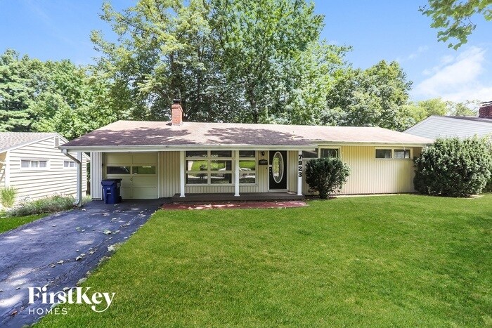 Foto principal - 7923 Maple St