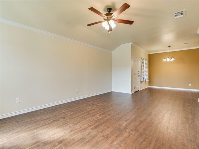 Foto del edificio - 113 Calvin Smith Ln.