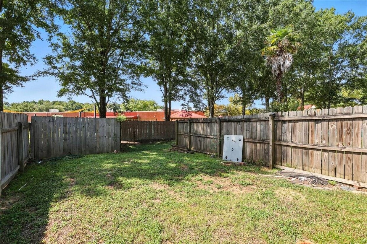Primary Photo - 213 Cambridge Dr