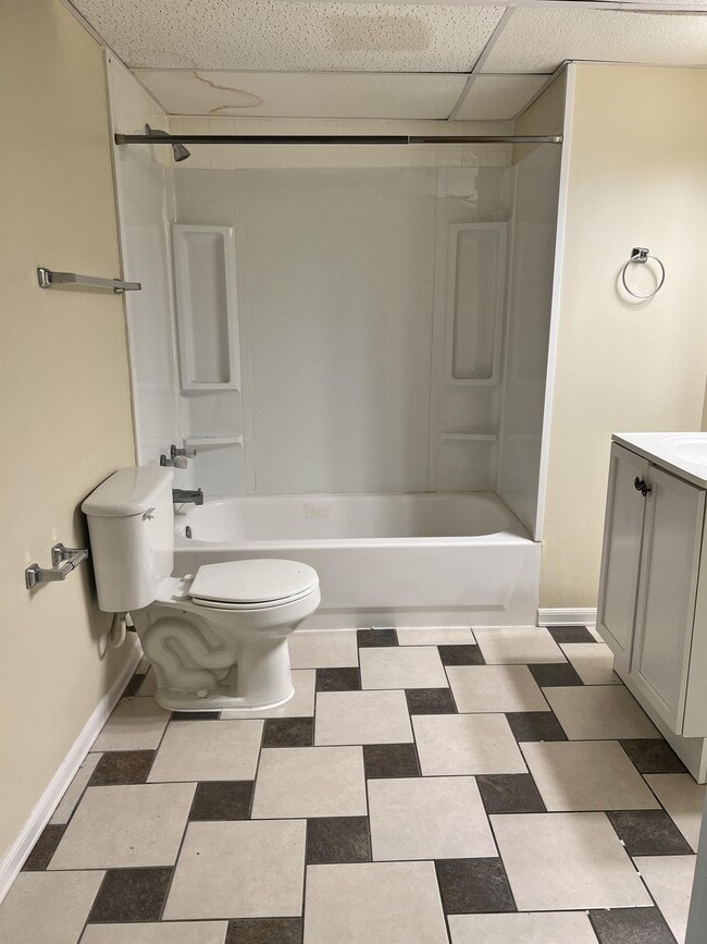 Building Photo - 3823 Manner Dale Dr