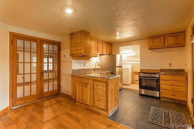 Foto del edificio - 4850 Forest Hill Rd