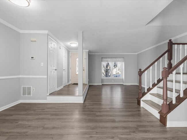 Foto del edificio - 11553 Hill Meade Ln