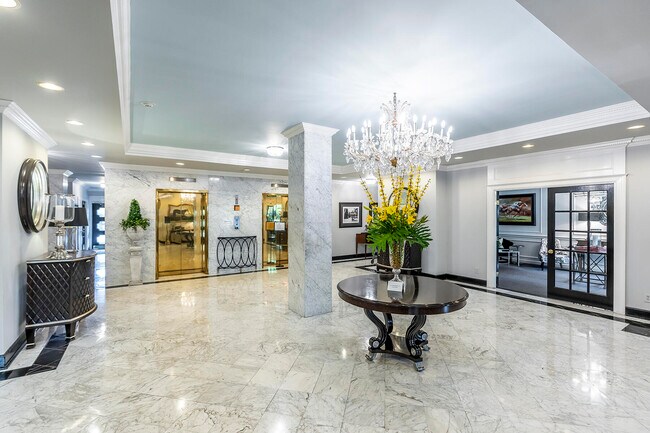 Building Photo - 101 S Hanover Ave