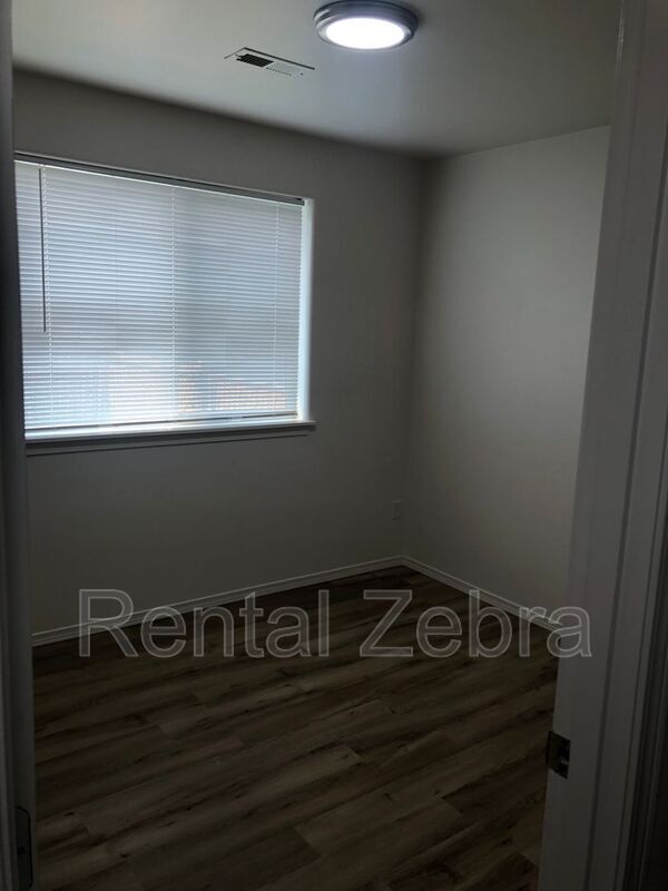 Foto del edificio - 2748 NW 8th St