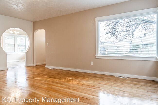 Foto del edificio - 3 br, 2 bath House - 1640 Broadway St SW