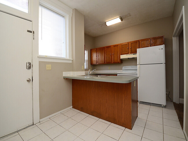 Building Photo - Berkeley Apartments
