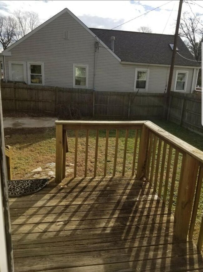 3834 Massie Ave, Louisville, KY 40207 House Rental in Louisville, KY