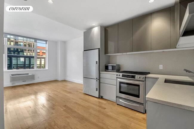 Foto del edificio - 2-26 50th Avenue 6J