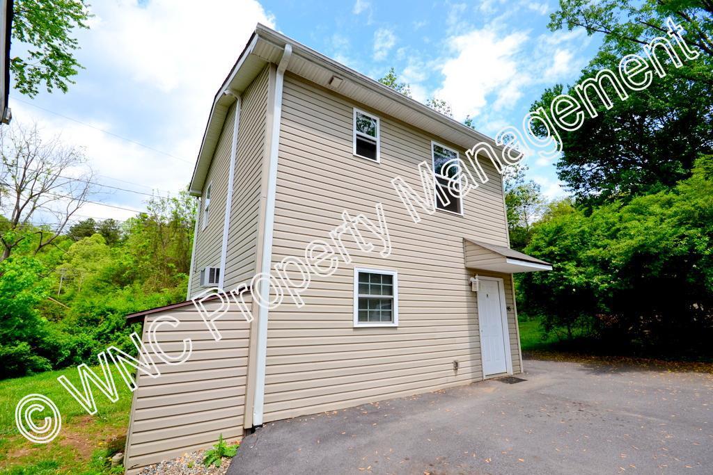Foto principal - 95 Rutherford Rd