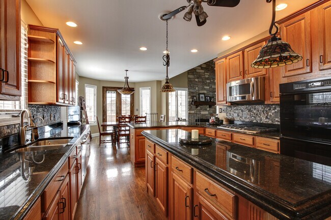 Foto del edificio - 16471 Harvest Ln