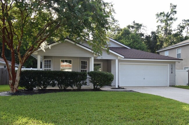 Building Photo - 4/2 on Cul-de-sac Great quiet community Ea...