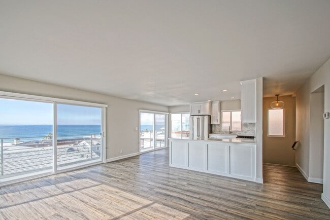 Building Photo - REMODELED, BRIGHT & AIRY, 2-STORY HOME W/ AMAZING PANORAMIC OCEAN VIEWS, 2 LIVING SPACES, 2 LARGE...