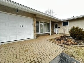 Building Photo - 25 Ashburn Dr
