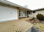Photo principale - 25 Ashburn Dr