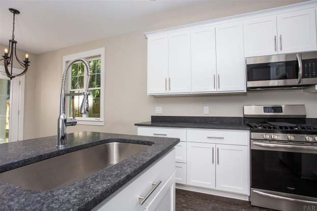 Foto del edificio - 272 N De Villiers St