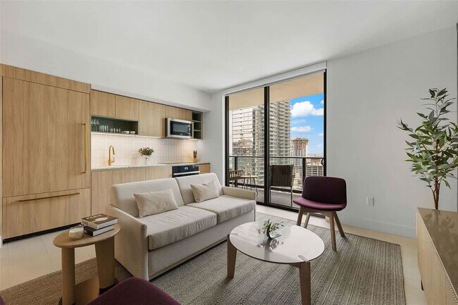 Foto del edificio - 601 NE 1st Ave