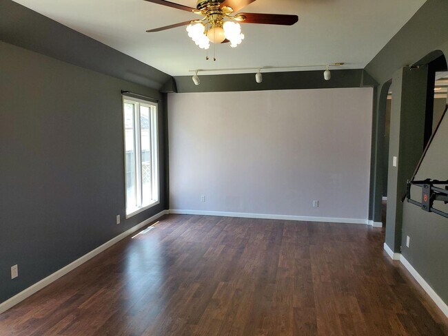 Foto del edificio - 3209 Chatfield Pl