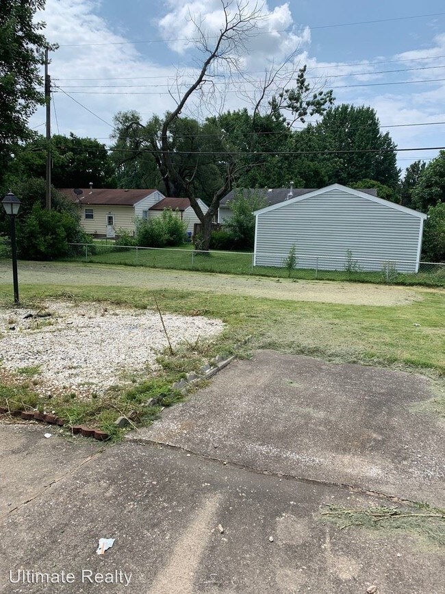 Foto del edificio - 3 br, 2 bath House - 1140 Mullanphy Rd.